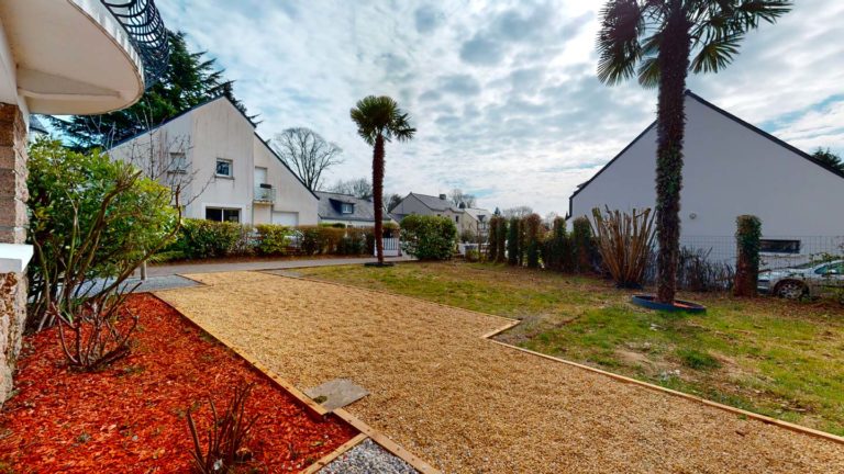 coliving-nantes-rayya-chambre-2-9-vue-jardin-2