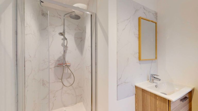 coliving-nantes-rayya-salle-de-bain-1-3