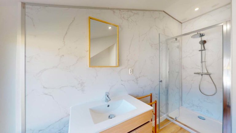 coliving-nantes-repin-chambre-13-salle-de-bain-2