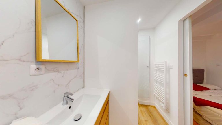 coliving-nantes-repin-chambre-3-salle-de-bain-2