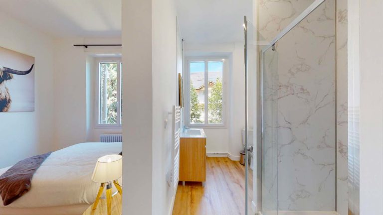 coliving-nantes-repin-chambre-8-salle-de-bain-1