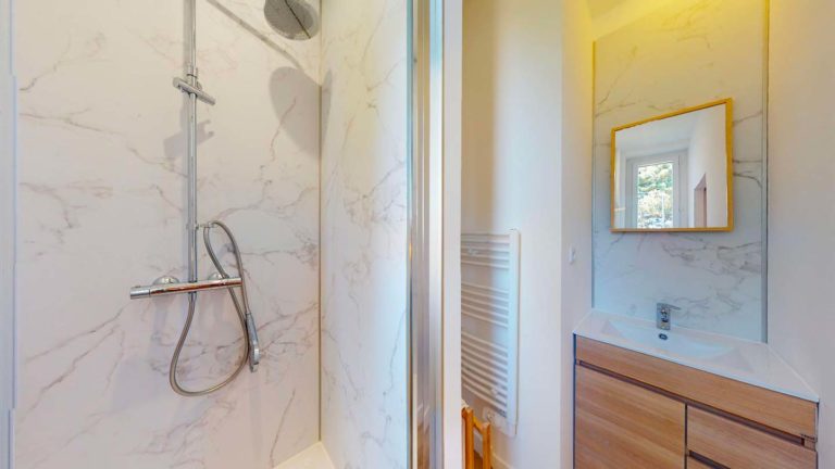 coliving-nantes-repin-chambre-9-salle-de-bain-2